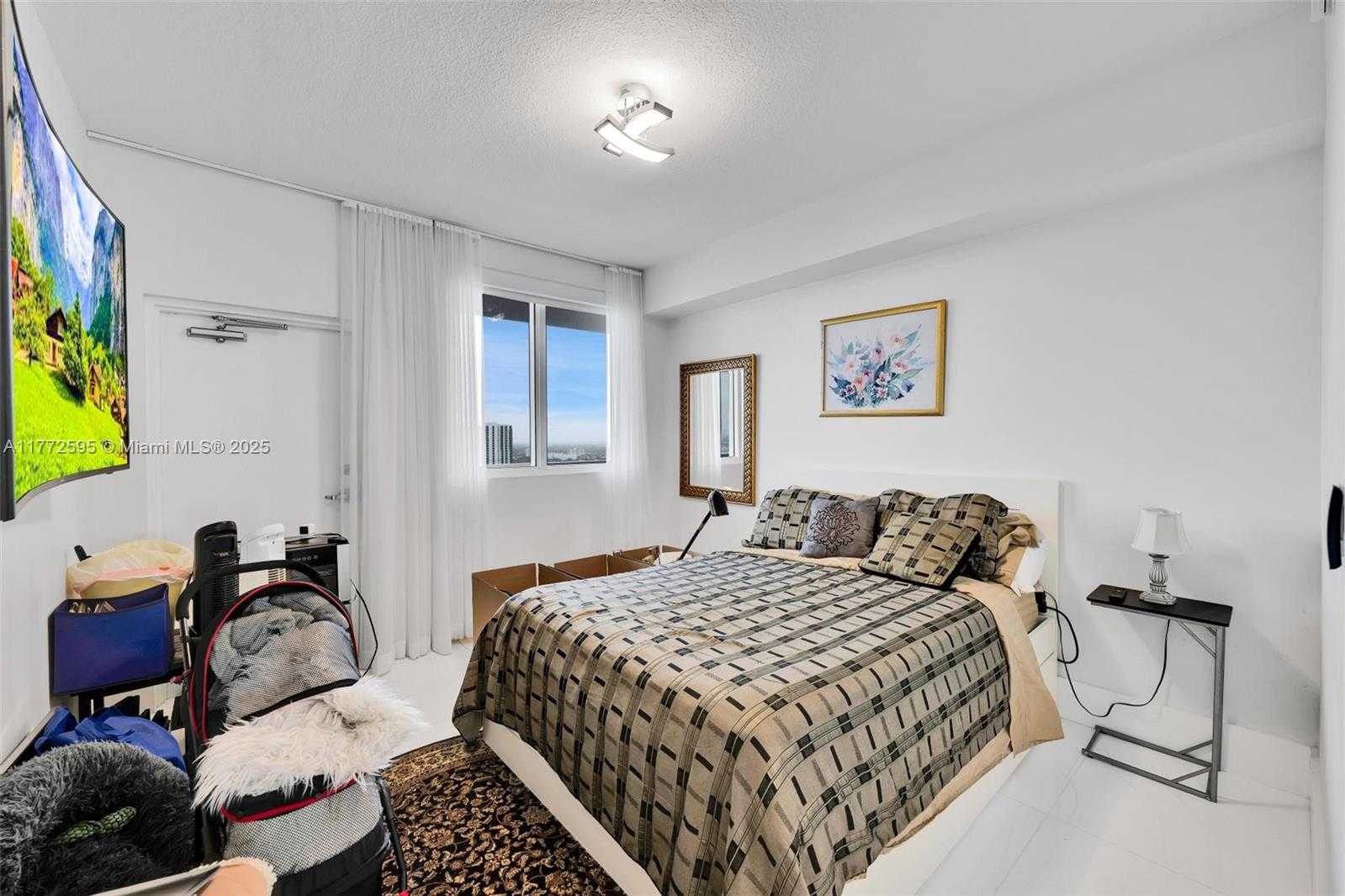 Small Image of 600 NE 27TH ST #2603, Miami Number 17