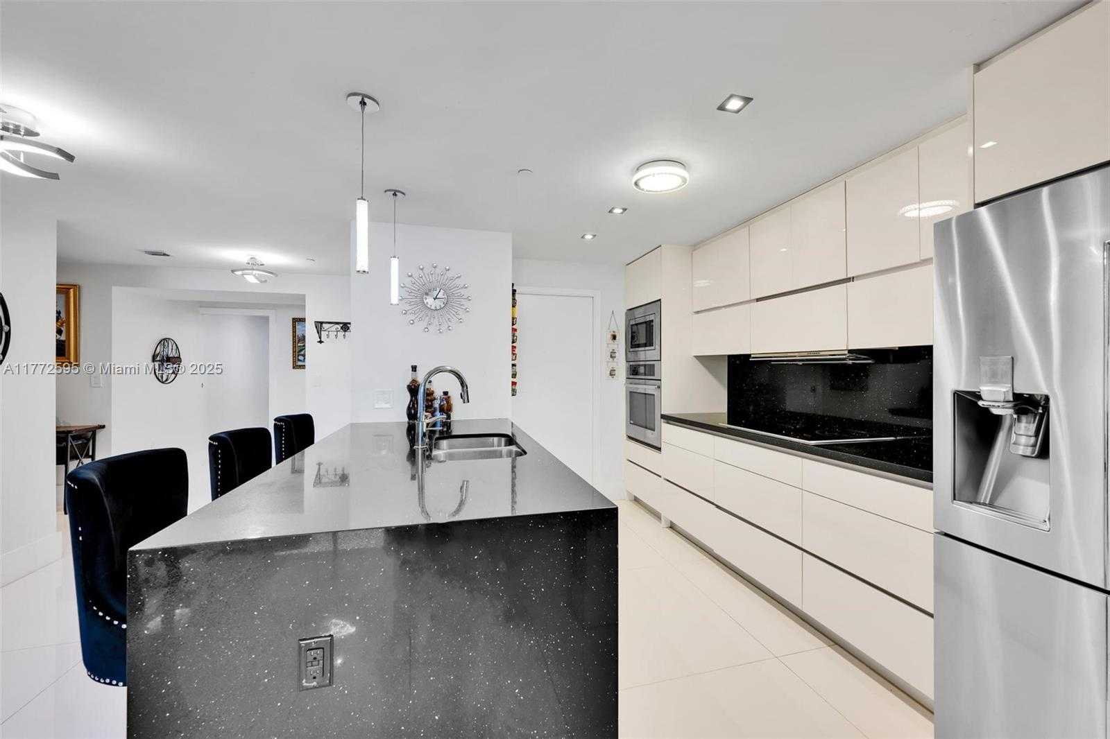 Small Image of 600 NE 27TH ST #2603, Miami Number 5