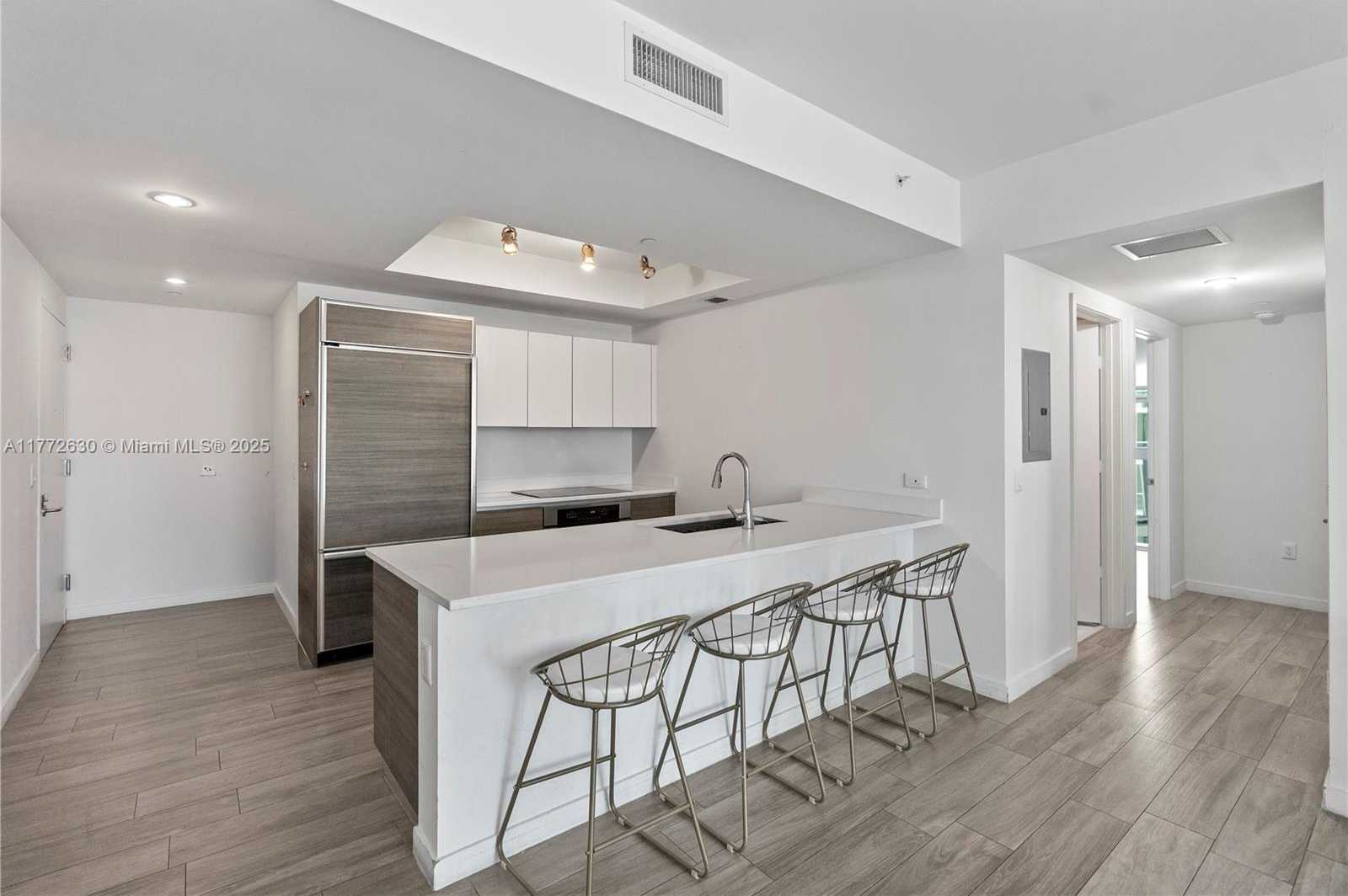 Small Image of 1100 SOUTH MIAMI AVE #2007, Miami Number 14