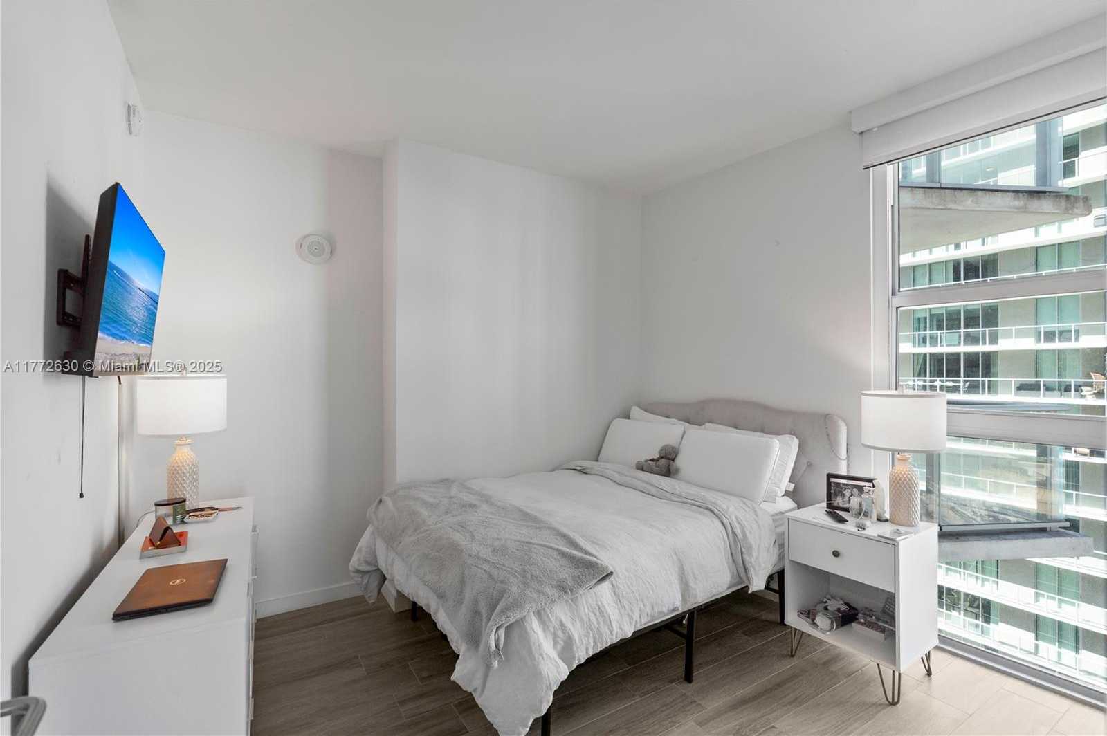 Small Image of 1100 SOUTH MIAMI AVE #2007, Miami Number 22