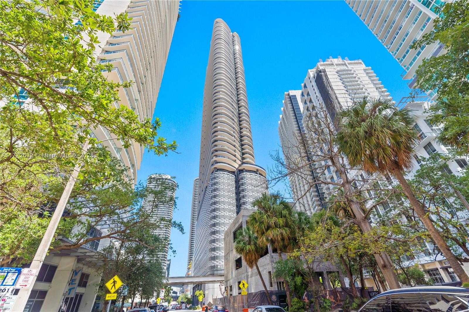Small Image of 1000 BRICKELL PLAZA #4703, Miami Number 29