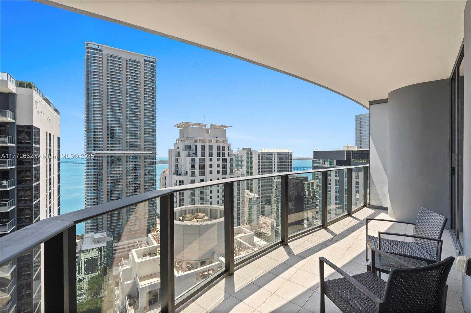 Small Image of 1000 BRICKELL PLAZA #4703, Miami Number 3