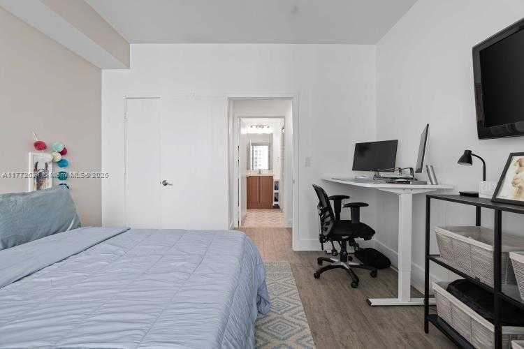 Small Image of 79 SOUTH WEST 12TH ST #3110-S, Miami Number 21