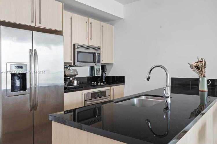 Small Image of 79 SOUTH WEST 12TH ST #3110-S, Miami Number 8