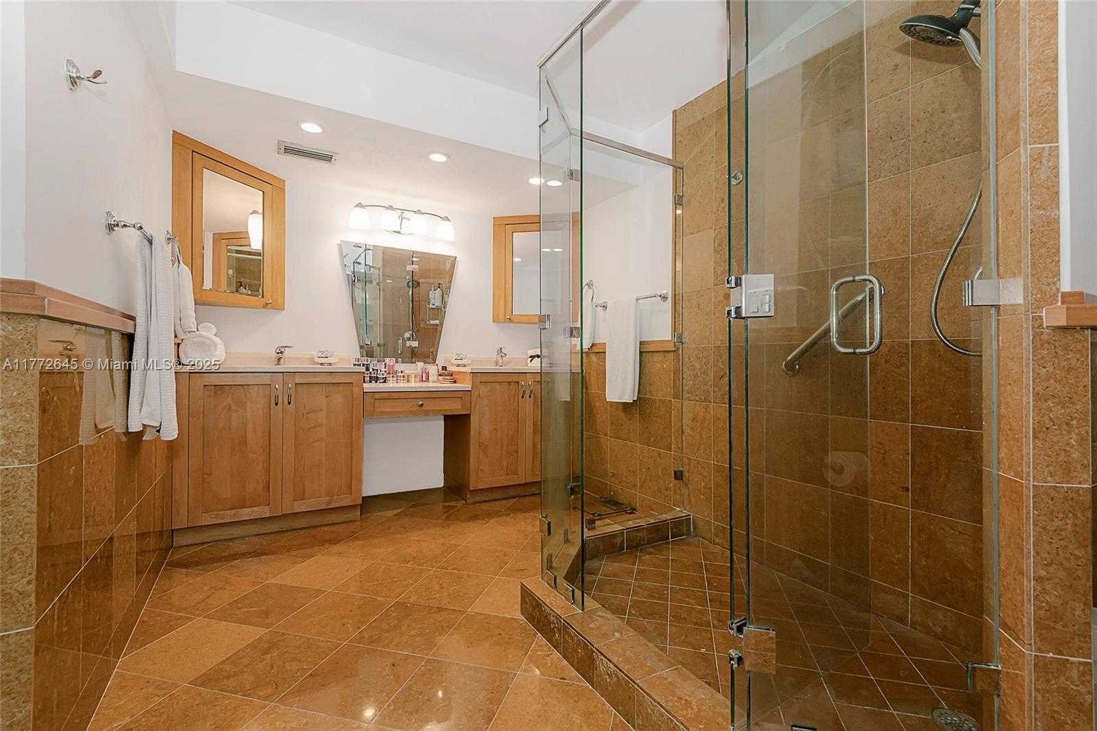 Small Image of 6423 NORTH EAST COLLINS AVE #309, Miami Beach Number 22