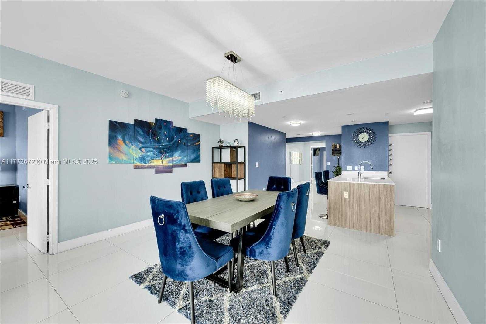 Small Image of 600 NE 27TH ST #803, Miami Number 10