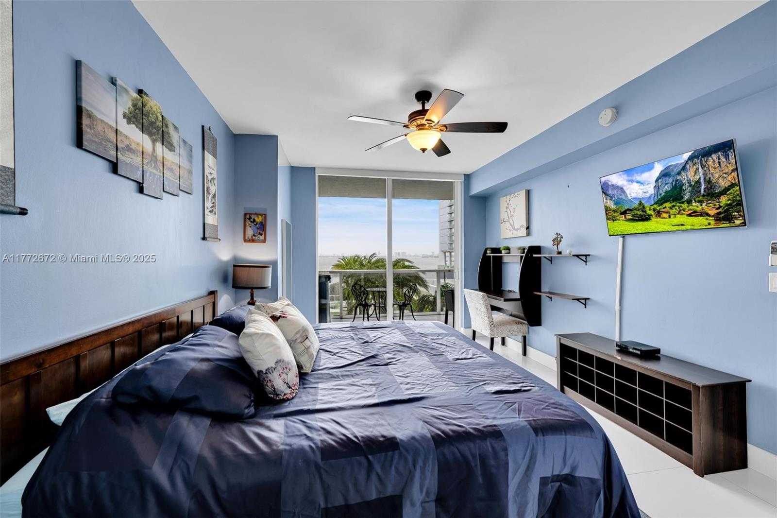 Small Image of 600 NE 27TH ST #803, Miami Number 22