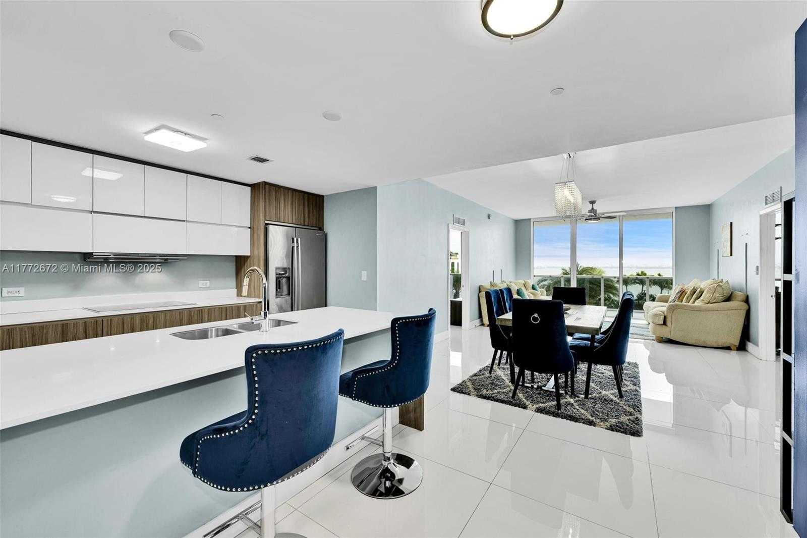 Small Image of 600 NE 27TH ST #803, Miami Number 3