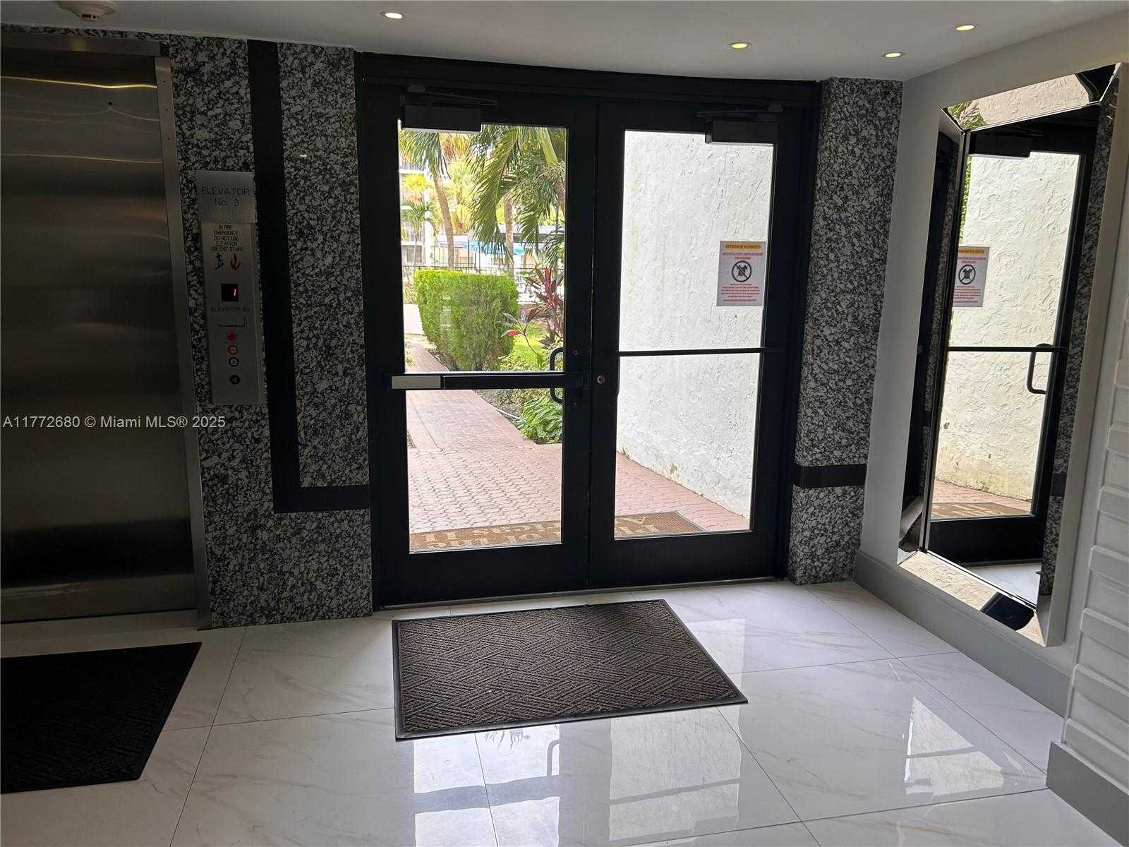 Small Image of 16919 NORTH BAY RD #214, Sunny Isles Beach Number 6