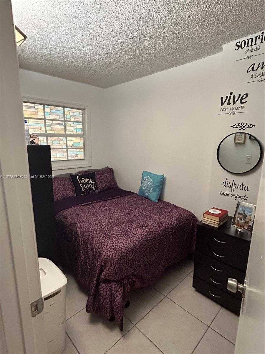 Small Image of 16919 NORTH BAY RD #214, Sunny Isles Beach Number 7