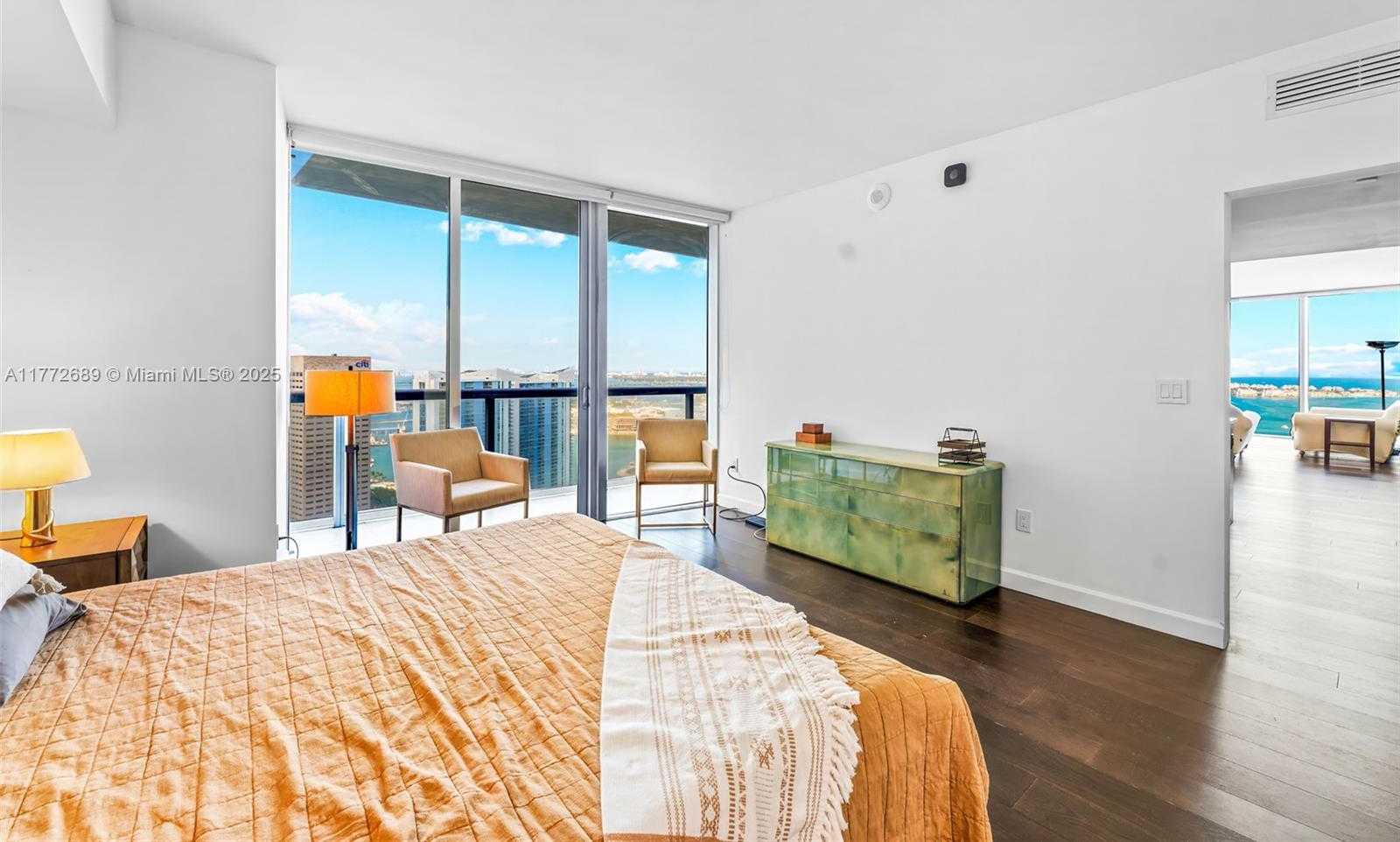 Small Image of 495 BRICKELL AVE #4502, Miami Number 13
