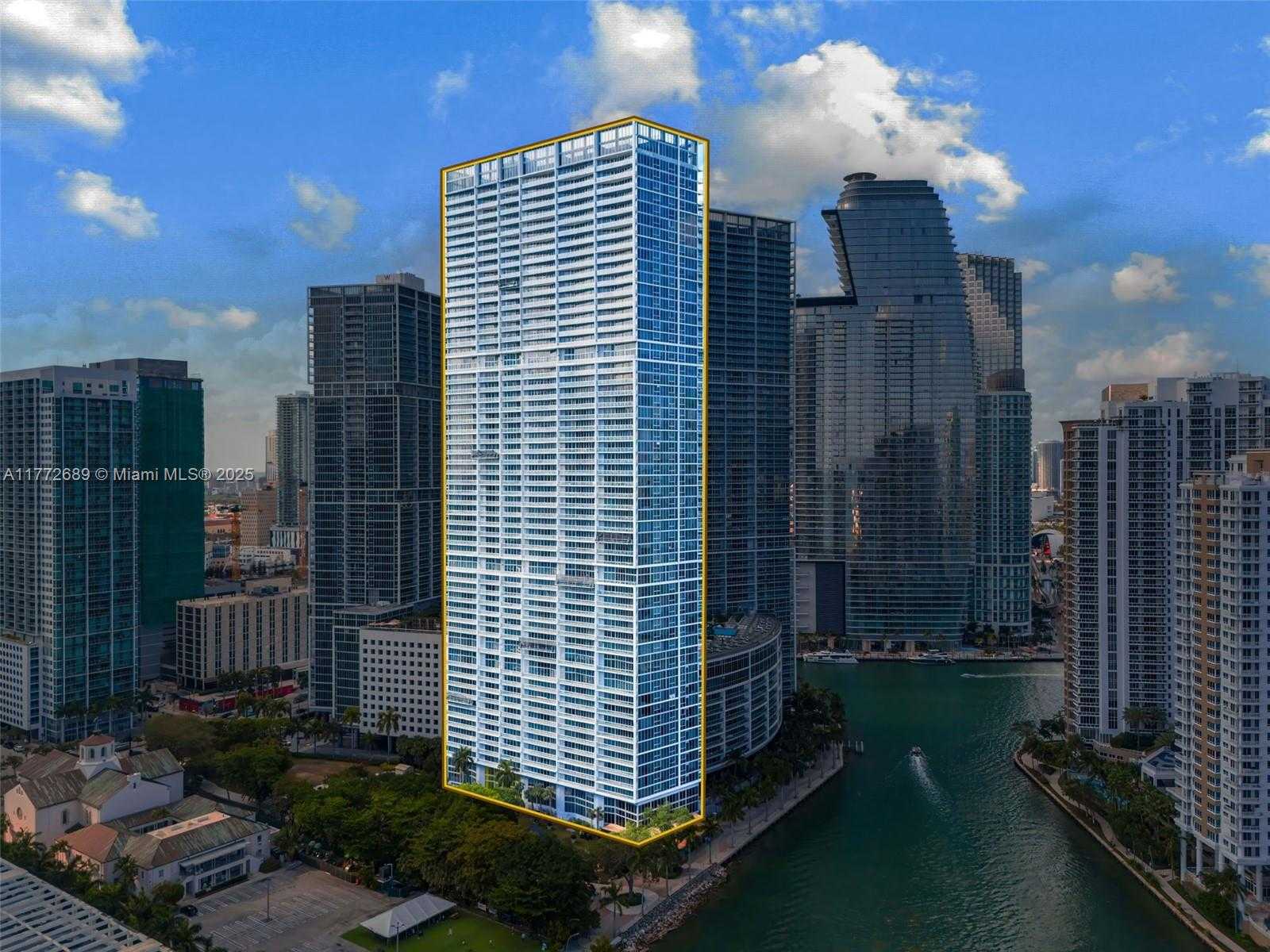 Small Image of 495 BRICKELL AVE #4502, Miami Number 27