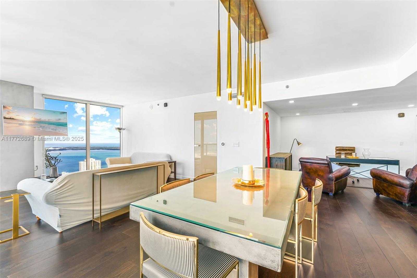 Small Image of 495 BRICKELL AVE #4502, Miami Number 7