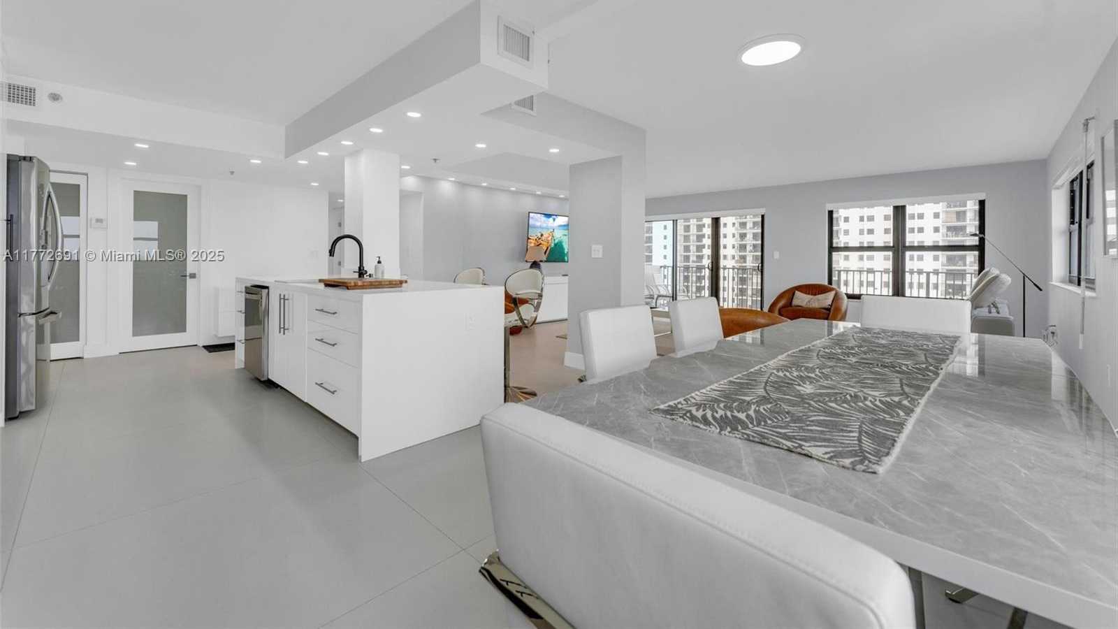 Small Image of 1201 SOUTH OCEAN DR #1001S, Hollywood Number 12