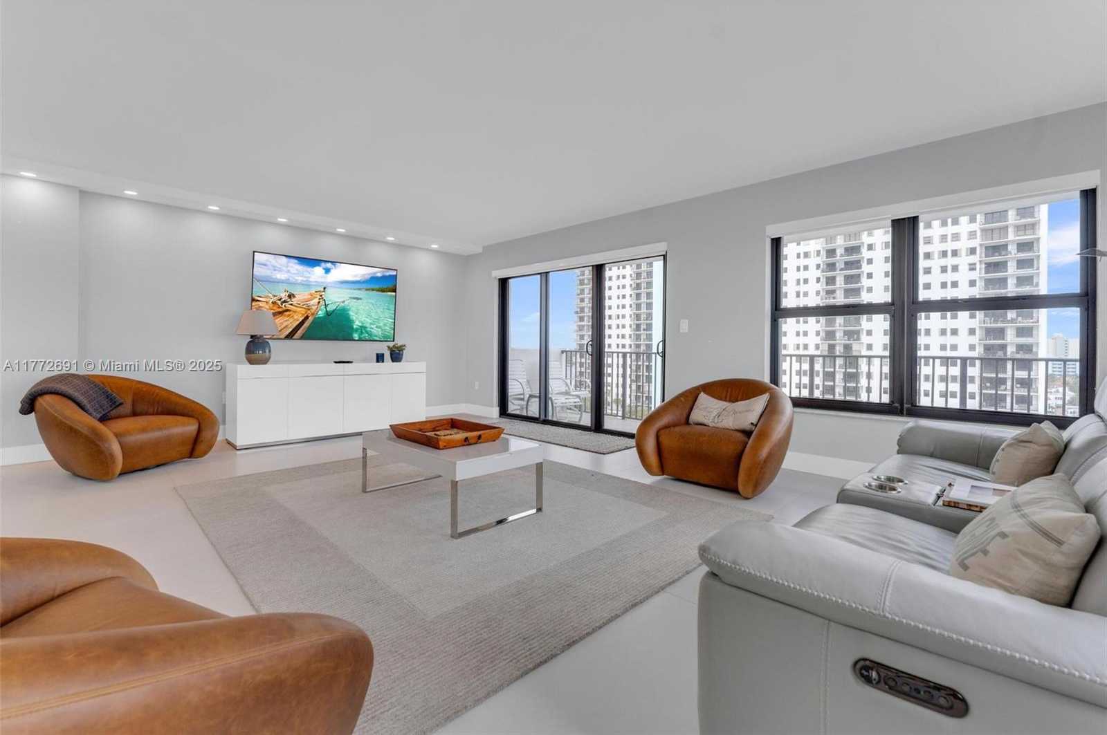 Small Image of 1201 SOUTH OCEAN DR #1001S, Hollywood Number 15