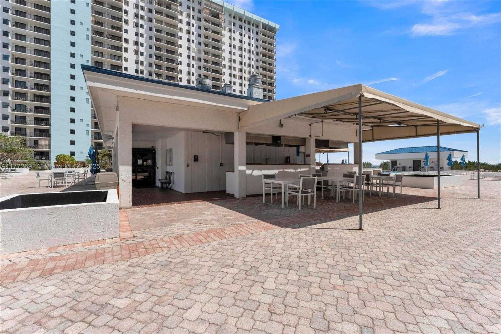 Small Image of 1201 SOUTH OCEAN DR #1001S, Hollywood Number 42