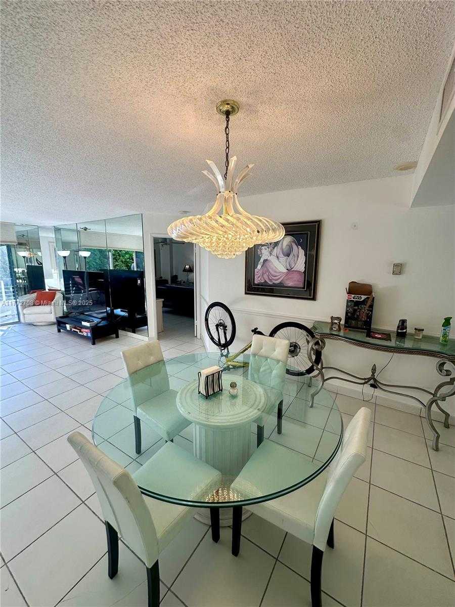 Small Image of 19101 NORTH EAST 36TH CT #302, Aventura Number 5