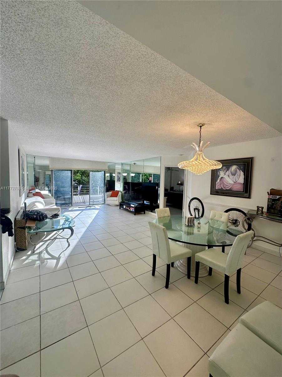 Small Image of 19101 NORTH EAST 36TH CT #302, Aventura Number 6
