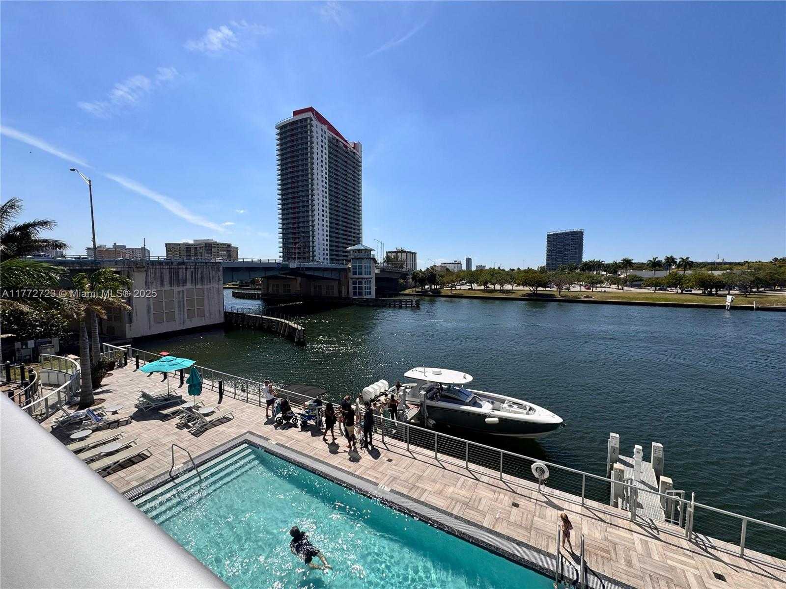 Small Image of 4010 SOUTH OCEAN DR #R204, Hollywood Number 10