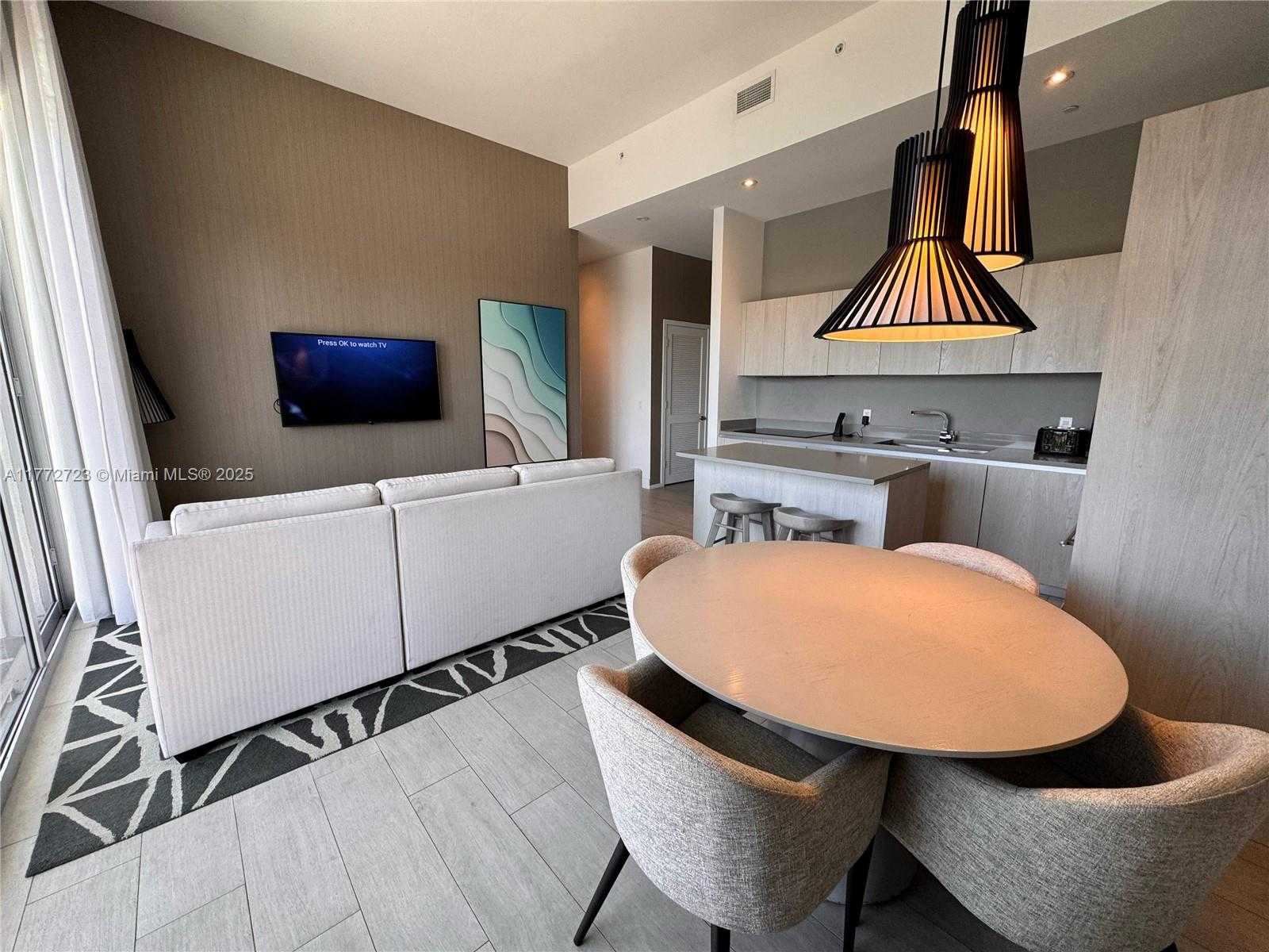 Small Image of 4010 SOUTH OCEAN DR #R204, Hollywood Number 4