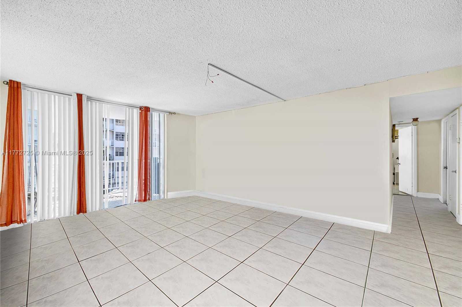 Small Image of 16740 NORTH EAST 9TH AVE #302, North Miami Beach Number 6