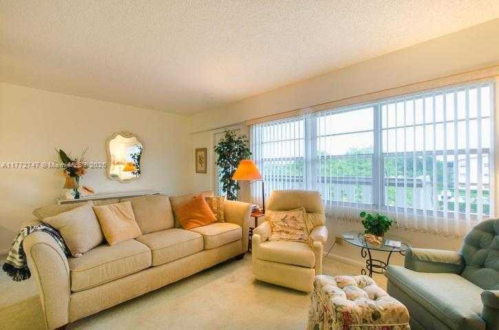 Small Image of 251 MANSFIELD F #251F, Boca Raton Number 6