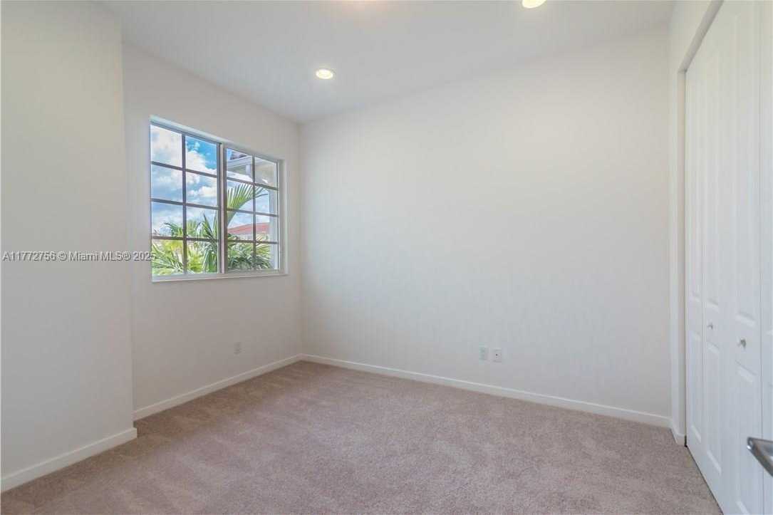 Small Image of 2664 SOUTH WEST 81ST TER #2666, Miramar Number 18