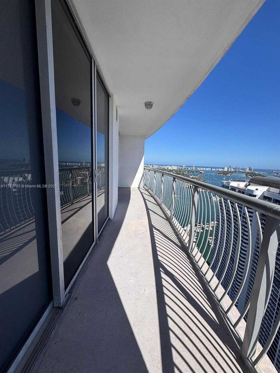 Small Image of 1750 NORTH BAYSHORE DR #4506, Miami Number 8