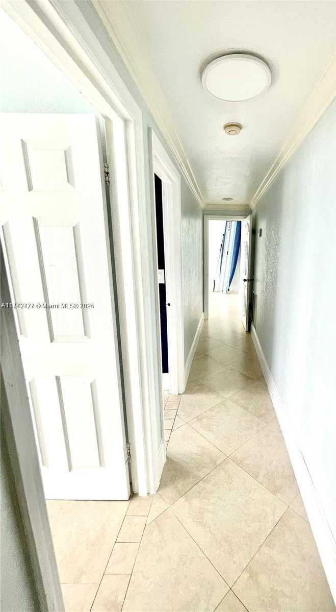 Small Image of 7545 EAST TREASURE DR #10H, North Bay Village Number 14