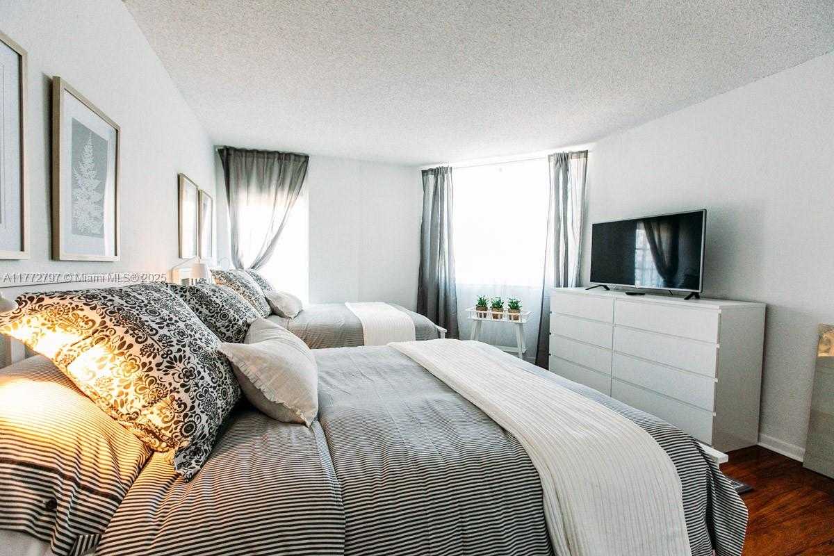 Small Image of 19370 COLLINS AVE #326, Sunny Isles Beach Number 18