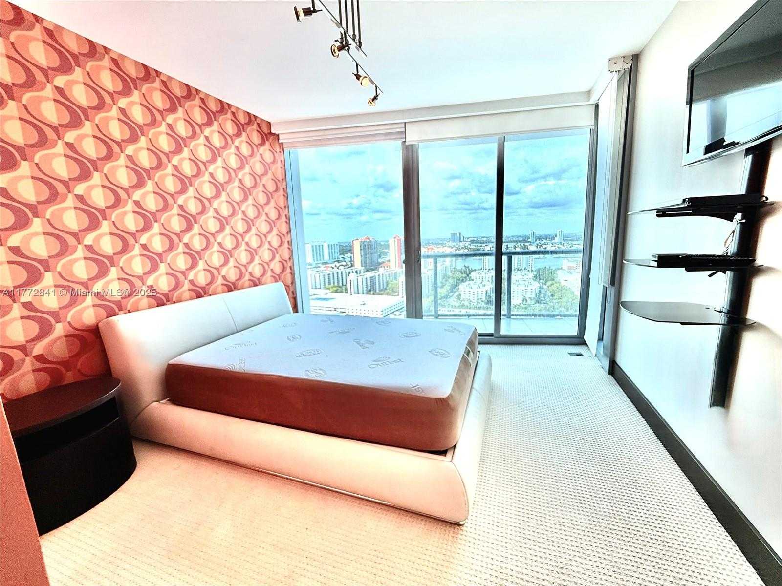 Small Image of 17001 COLLINS AVE #2508, Sunny Isles Beach Number 12