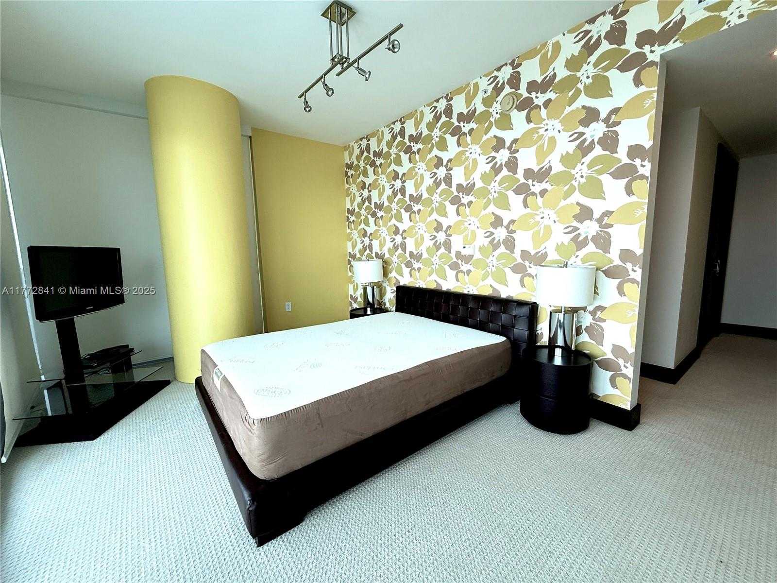 Small Image of 17001 COLLINS AVE #2508, Sunny Isles Beach Number 17