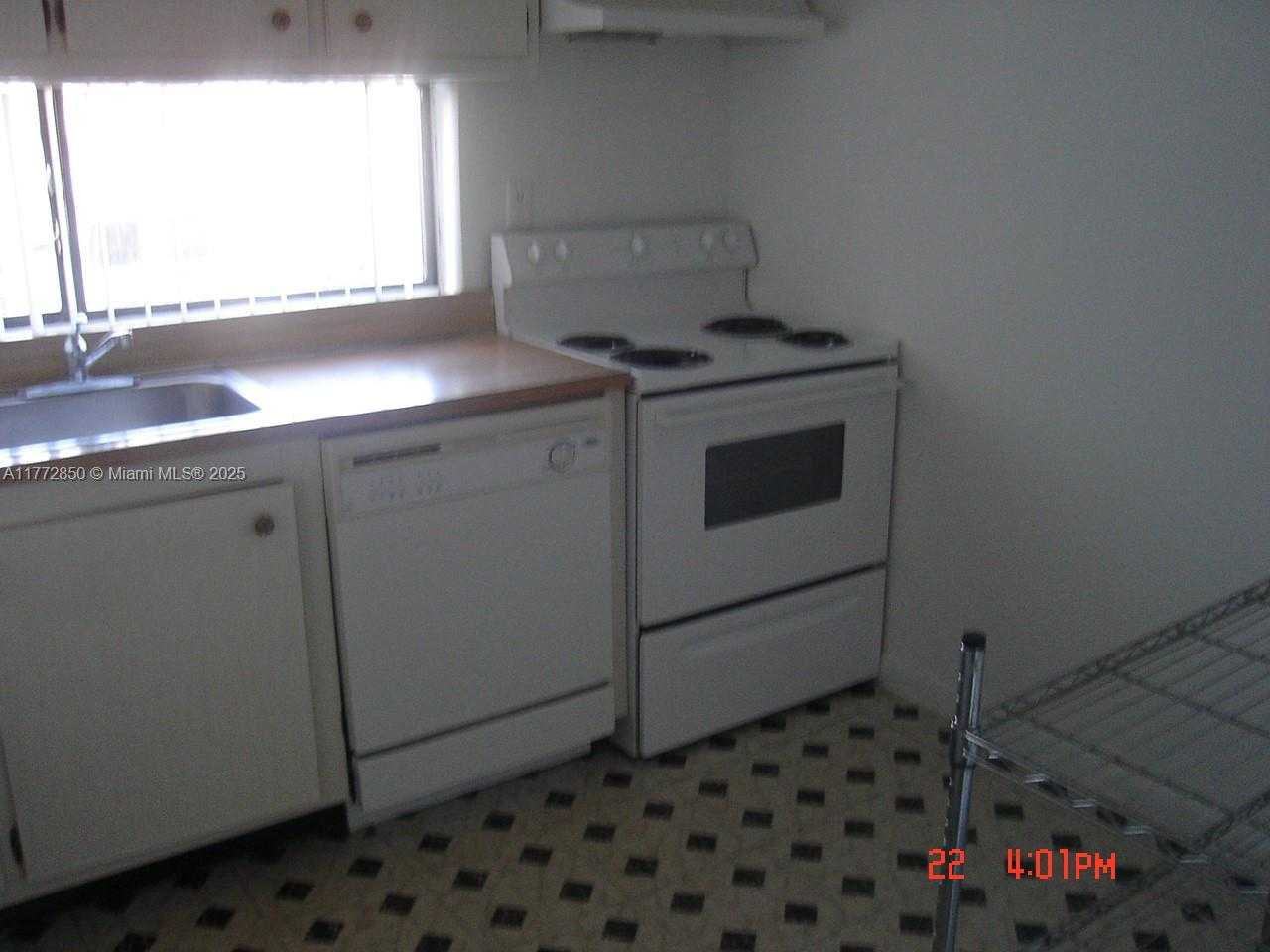 Small Image of 16909 NORTH BAY RD #319, Sunny Isles Beach Number 20