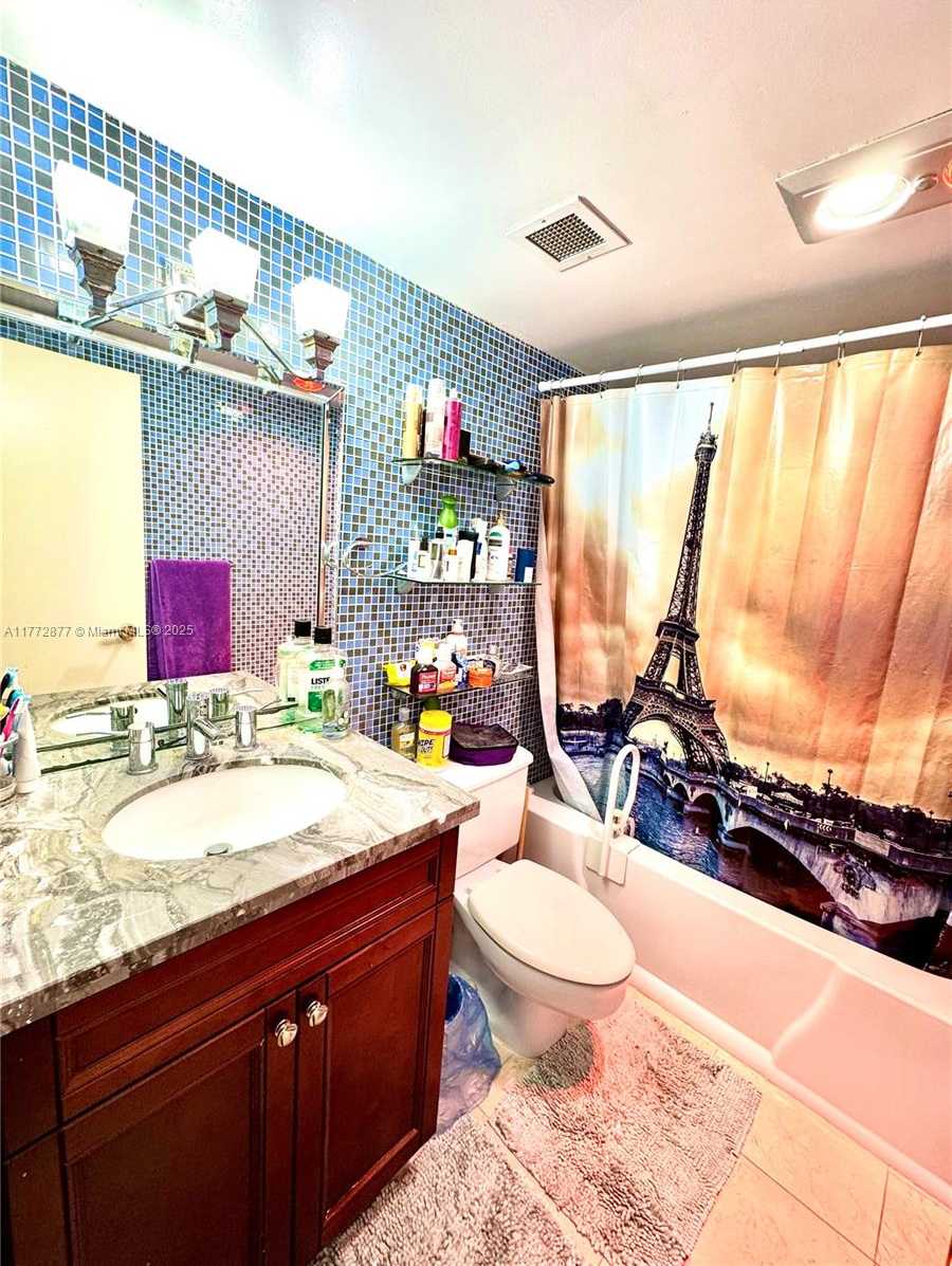 Small Image of 1985 SOUTH OCEAN DR #16C, Hallandale Beach Number 17