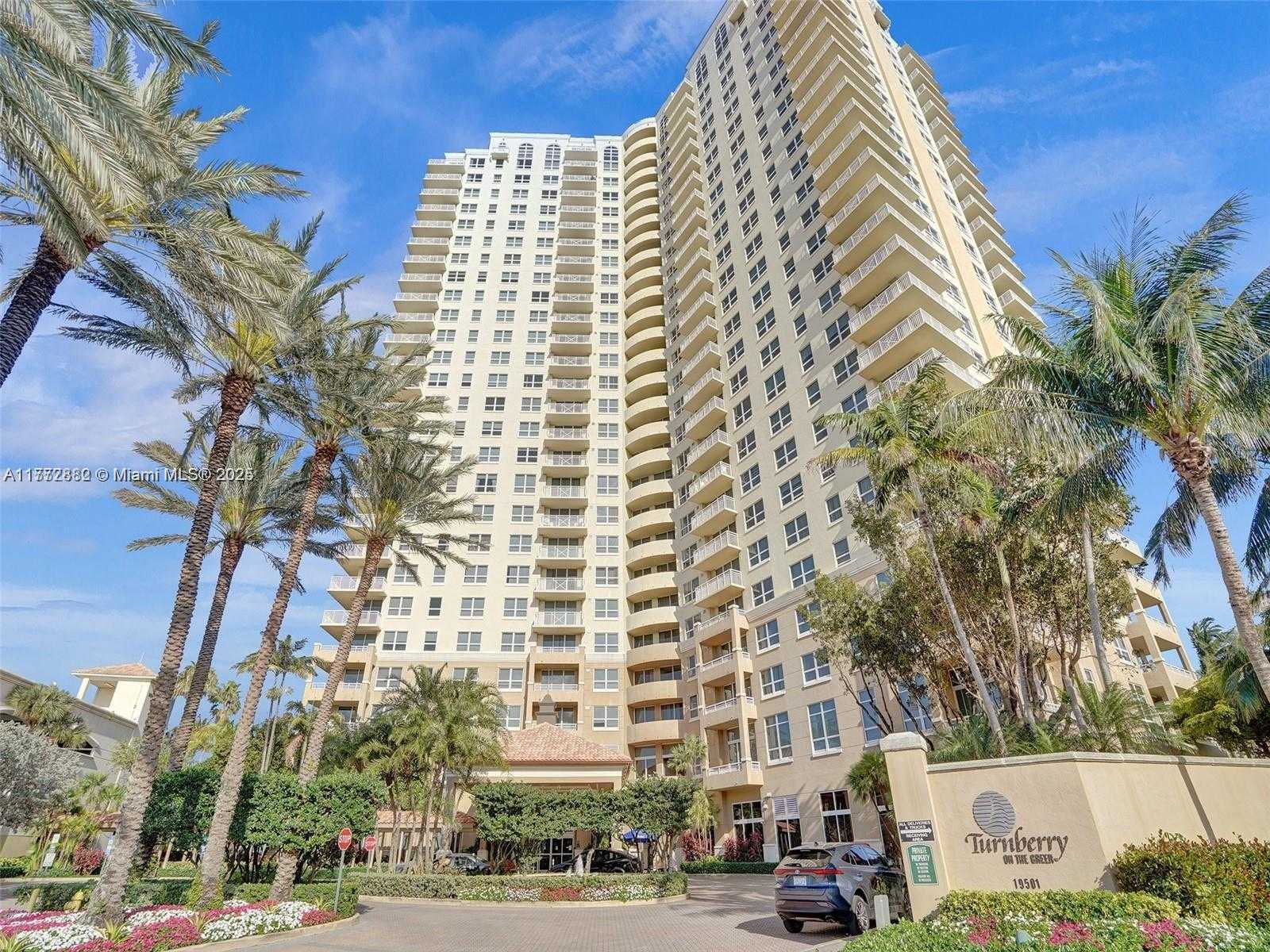 Small Image of 19501 WEST COUNTRY CLUB DR #1006, Aventura Number 44