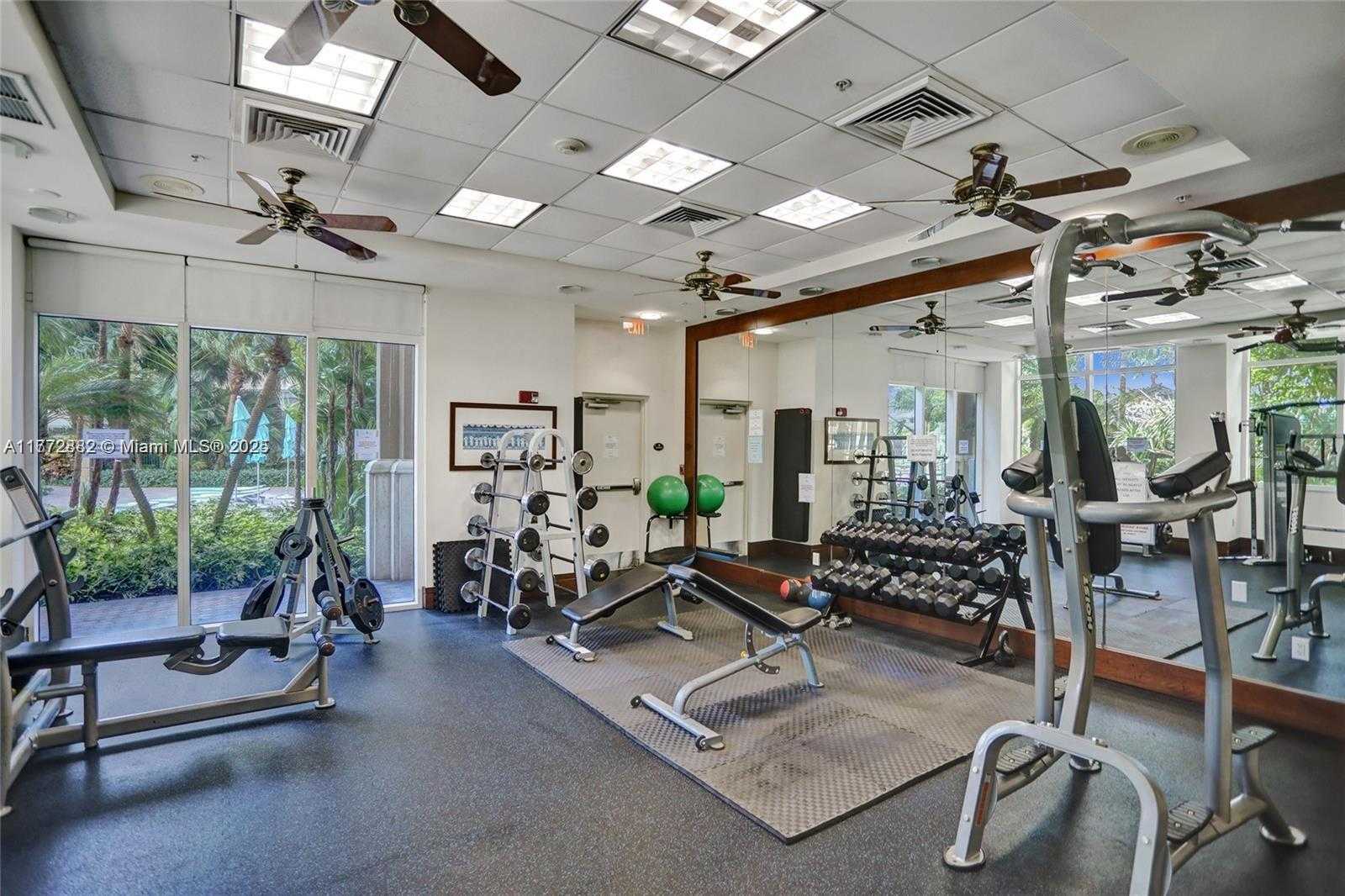 Small Image of 19501 WEST COUNTRY CLUB DR #1006, Aventura Number 58