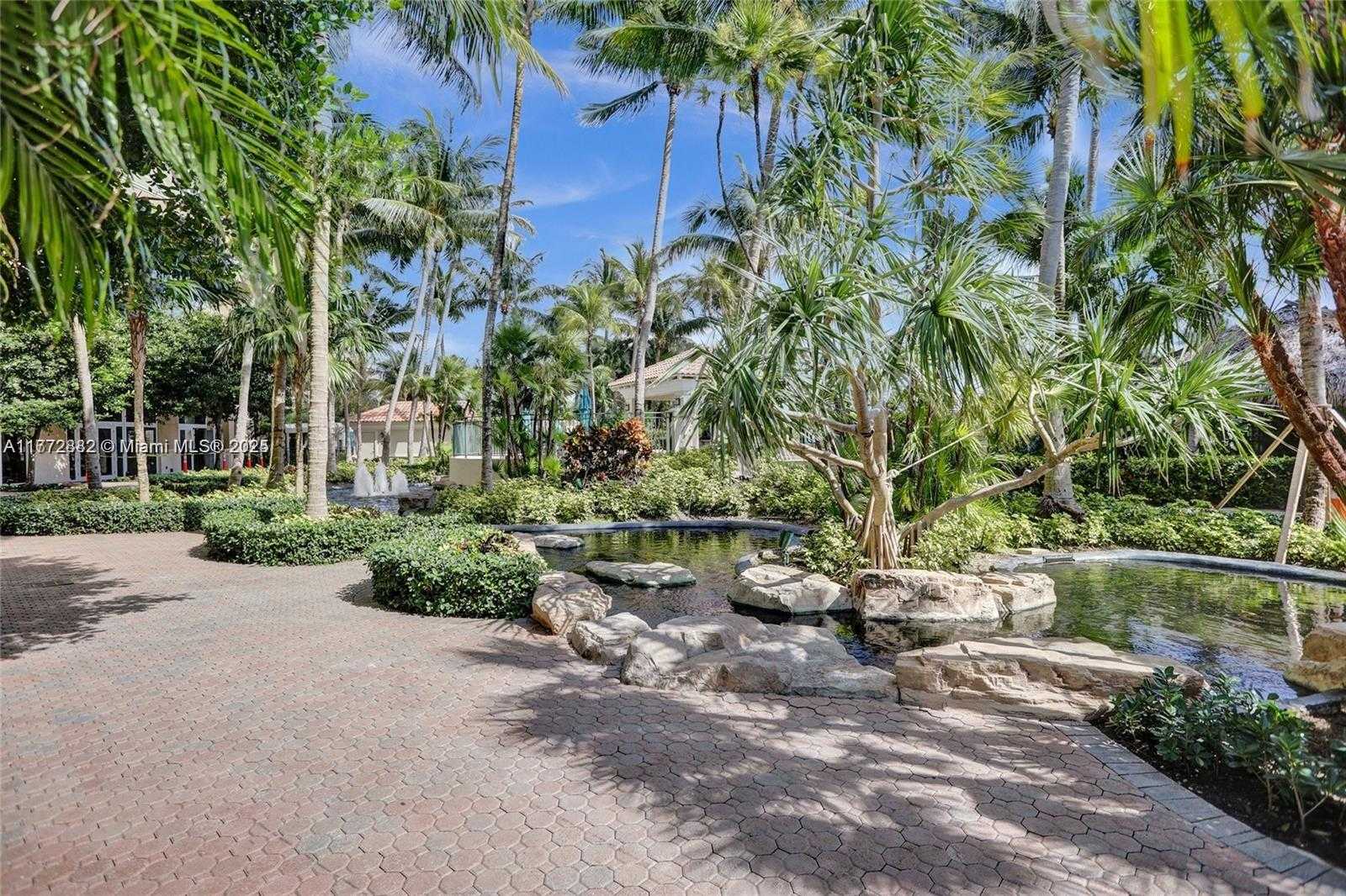 Small Image of 19501 WEST COUNTRY CLUB DR #1006, Aventura Number 59