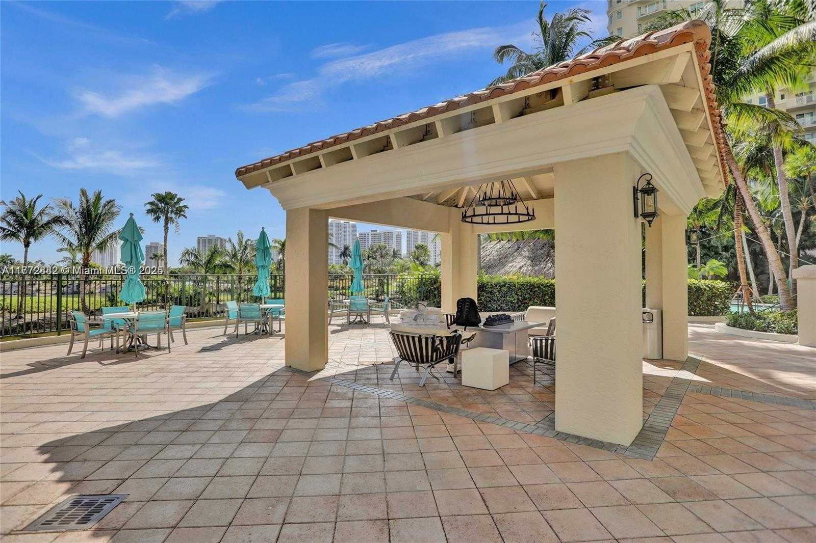 Small Image of 19501 WEST COUNTRY CLUB DR #1006, Aventura Number 60