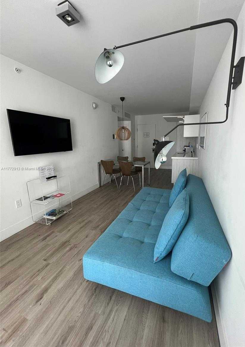 Small Image of 6080 COLLINS AVE #304, Miami Beach Number 20