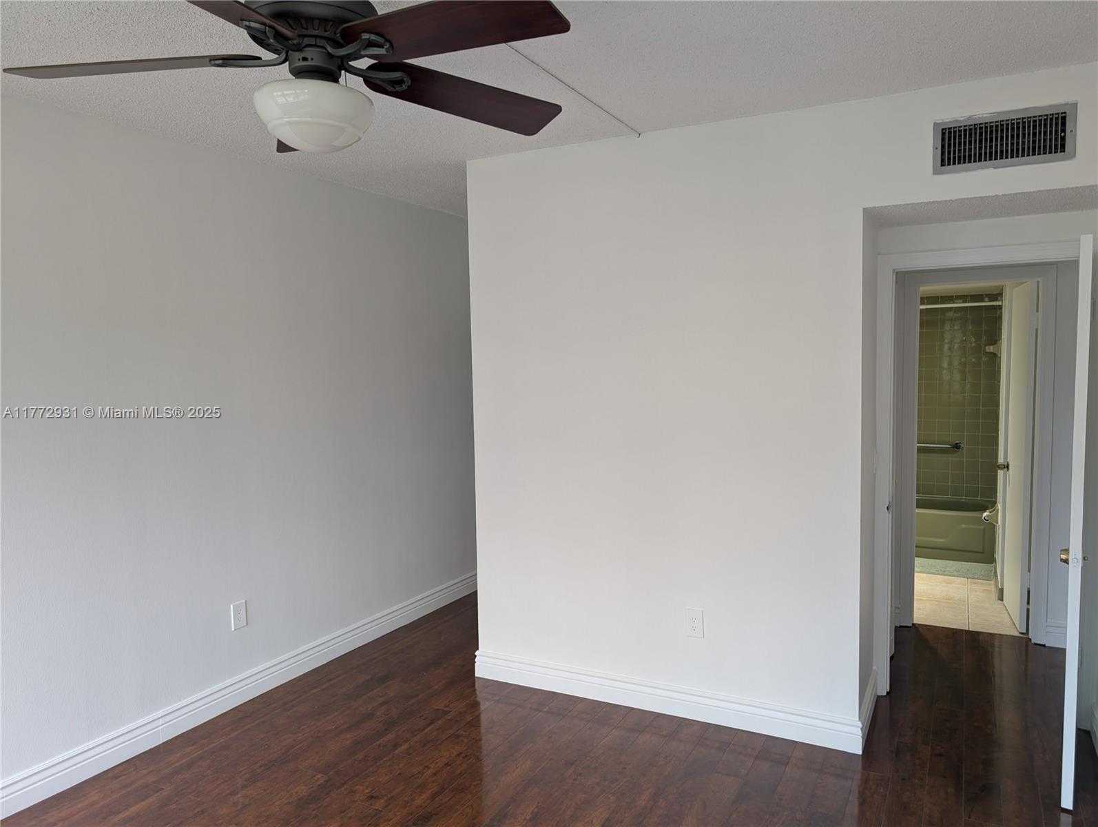 Small Image of 290 WEST PALMETTO PARK RD #206, Boca Raton Number 13