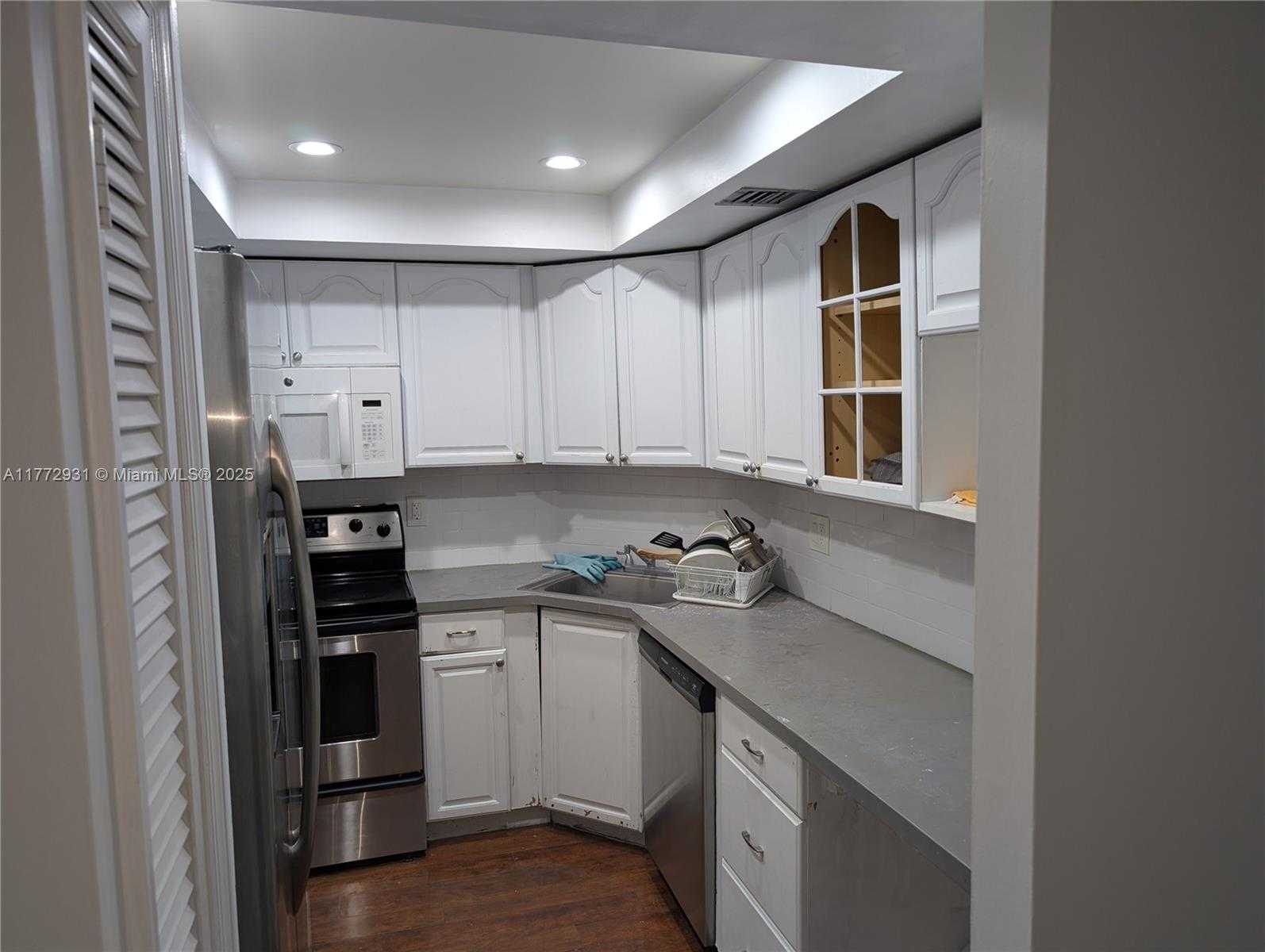 Small Image of 290 WEST PALMETTO PARK RD #206, Boca Raton Number 19