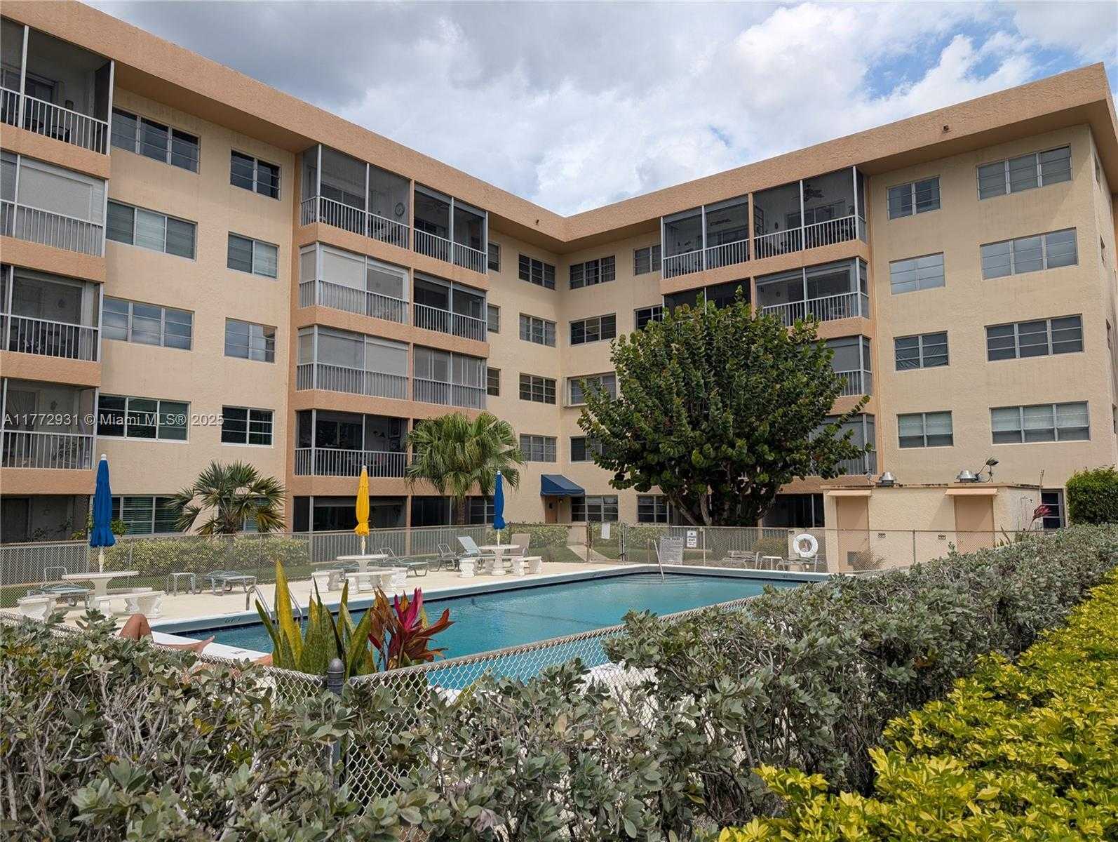 Small Image of 290 WEST PALMETTO PARK RD #206, Boca Raton Number 21