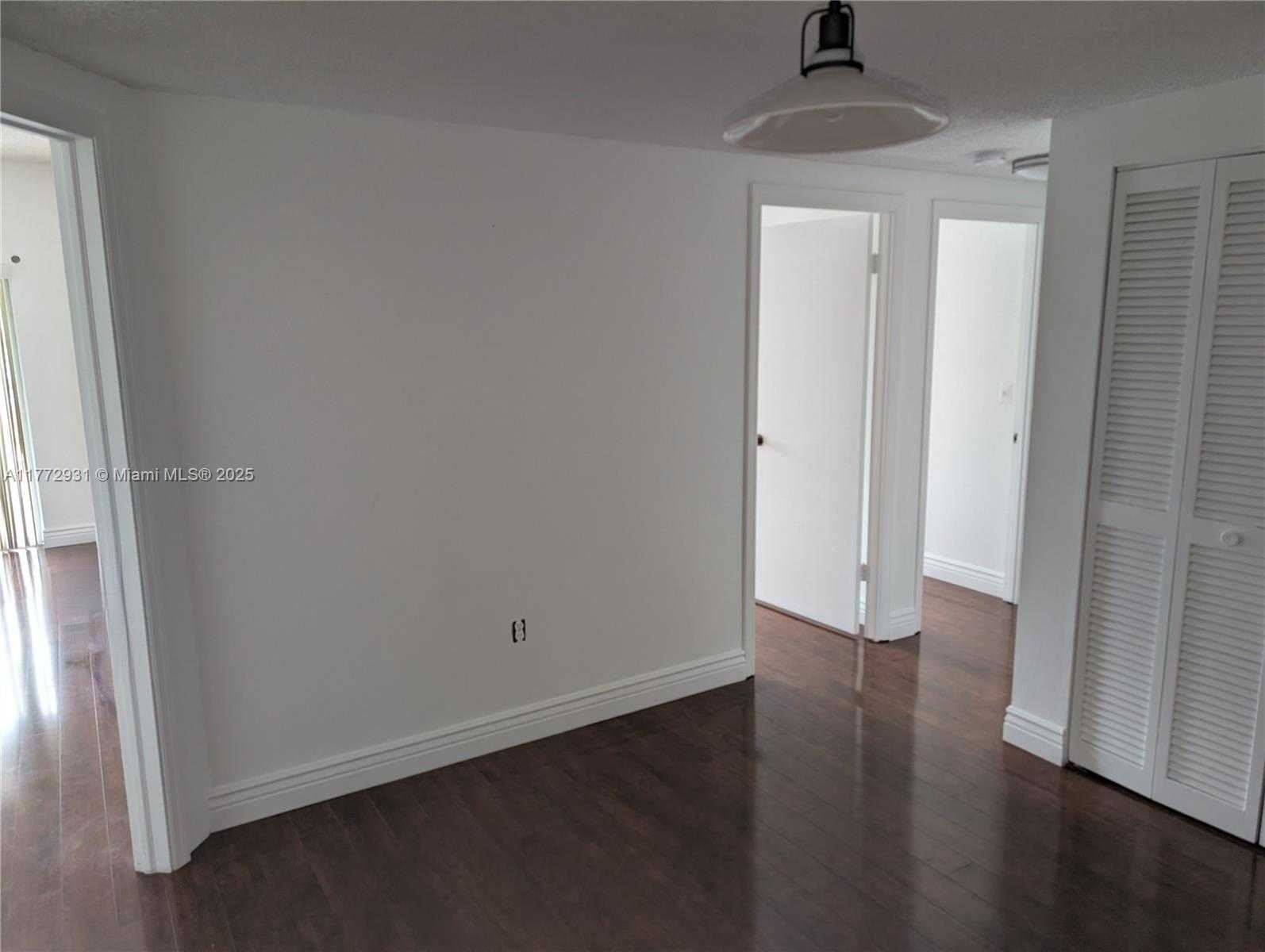 Small Image of 290 WEST PALMETTO PARK RD #206, Boca Raton Number 5