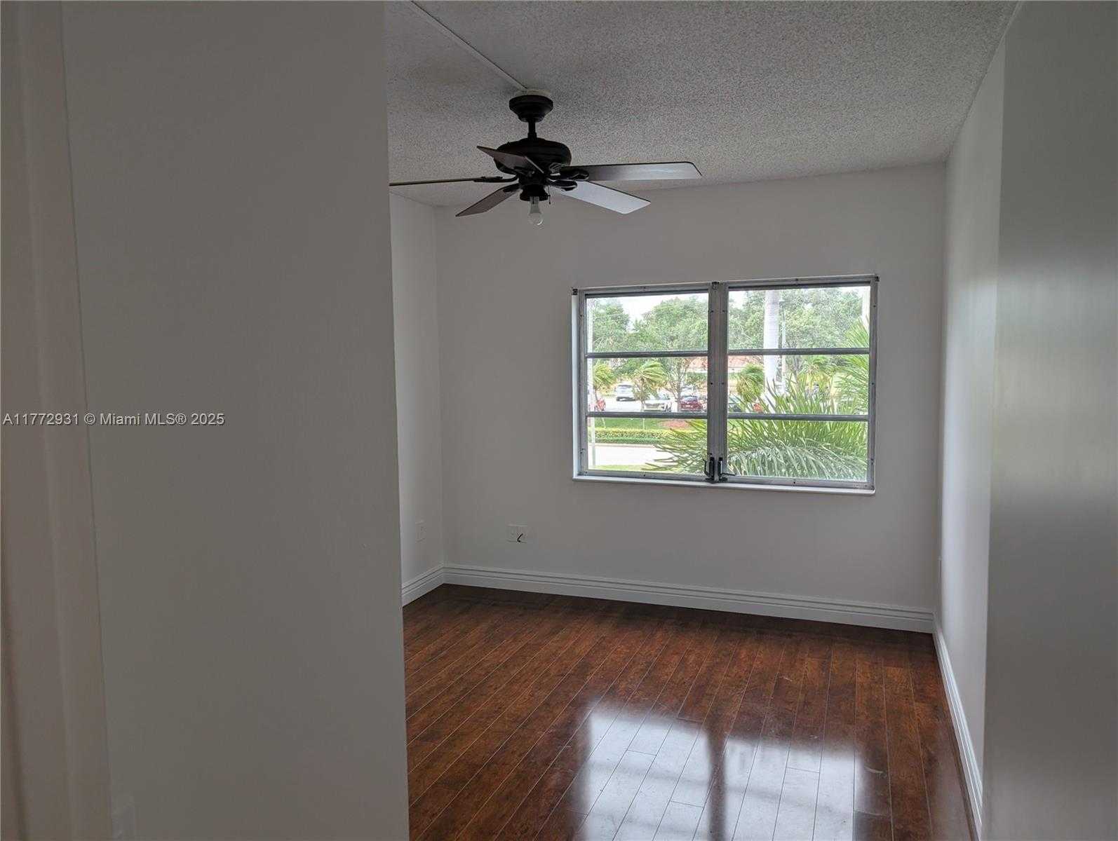 Small Image of 290 WEST PALMETTO PARK RD #206, Boca Raton Number 7