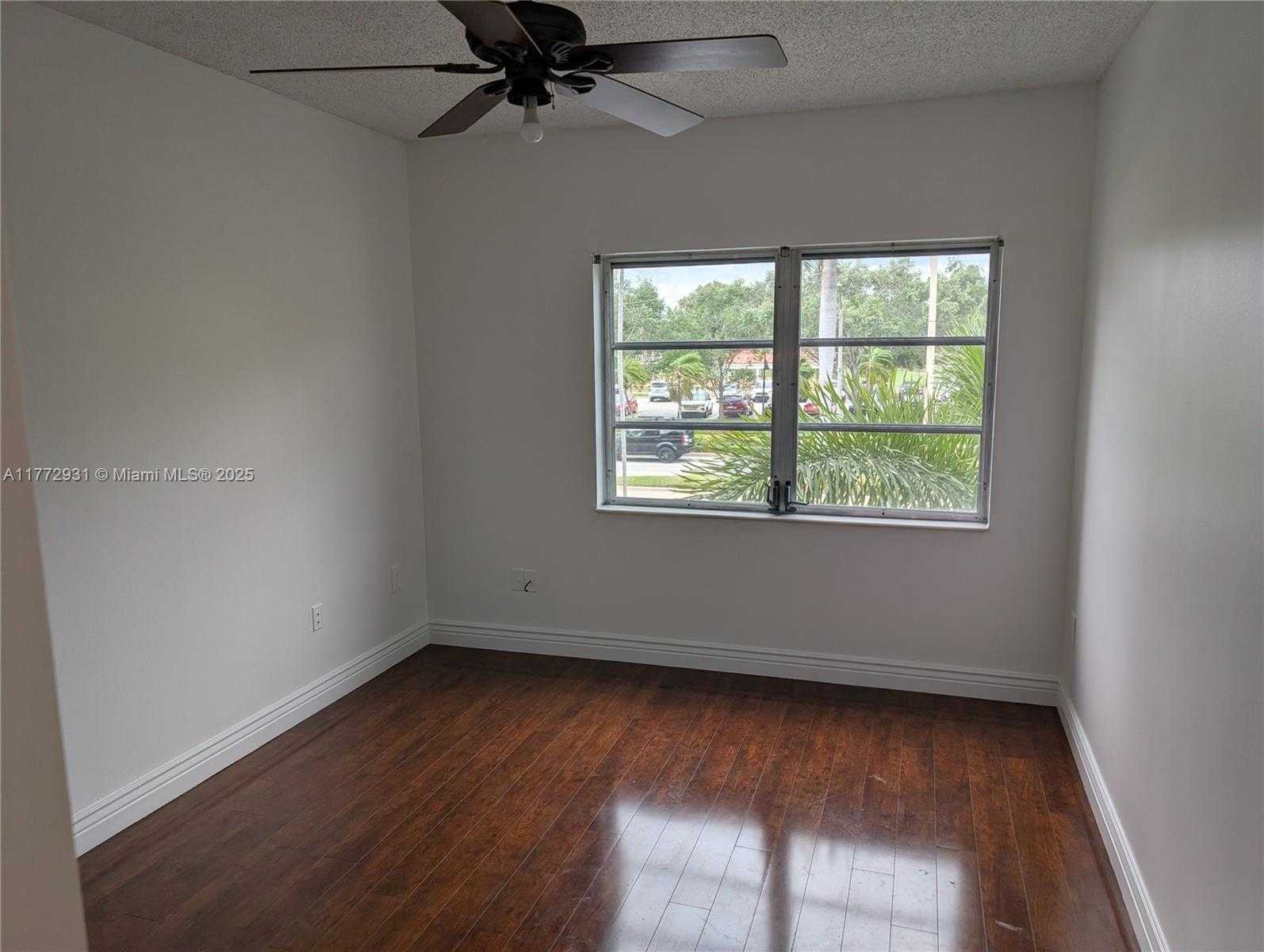 Small Image of 290 WEST PALMETTO PARK RD #206, Boca Raton Number 9