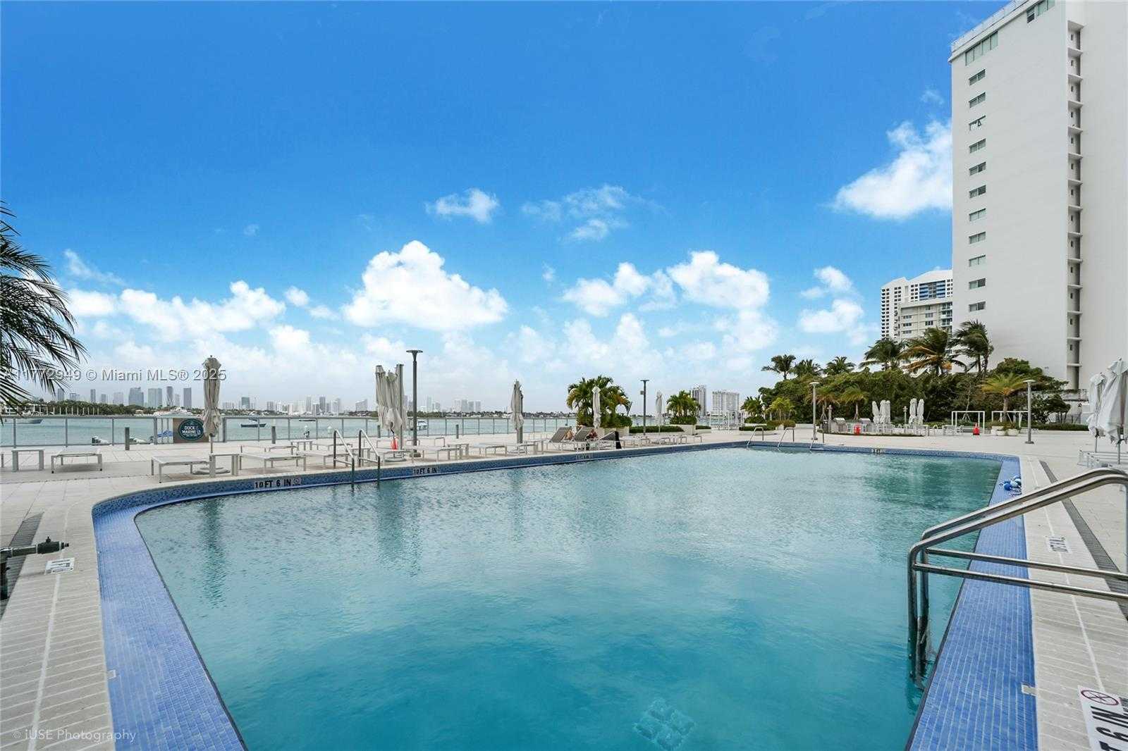 Small Image of 1000 WEST AVE #727, Miami Beach Number 16