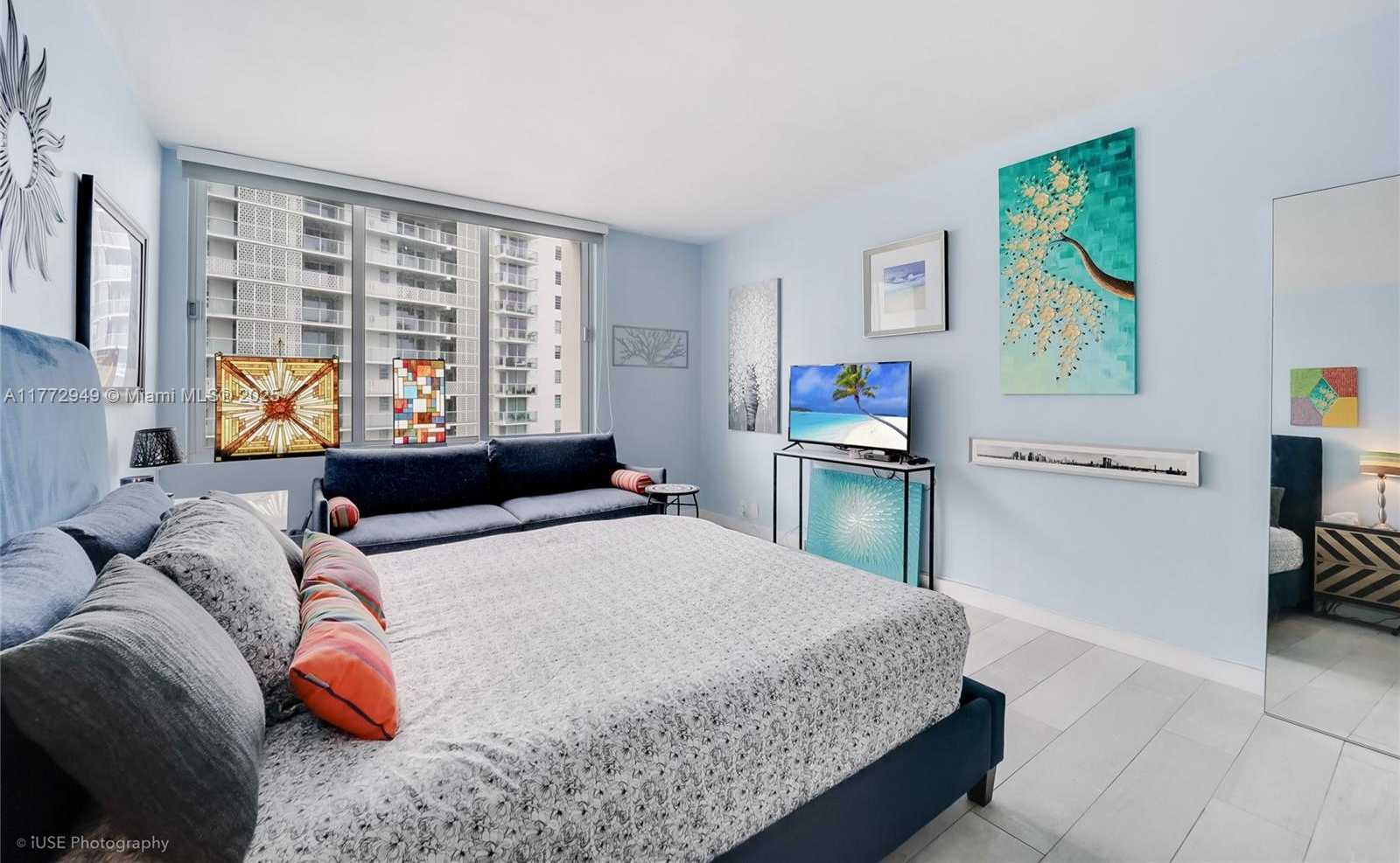Small Image of 1000 WEST AVE #727, Miami Beach Number 9
