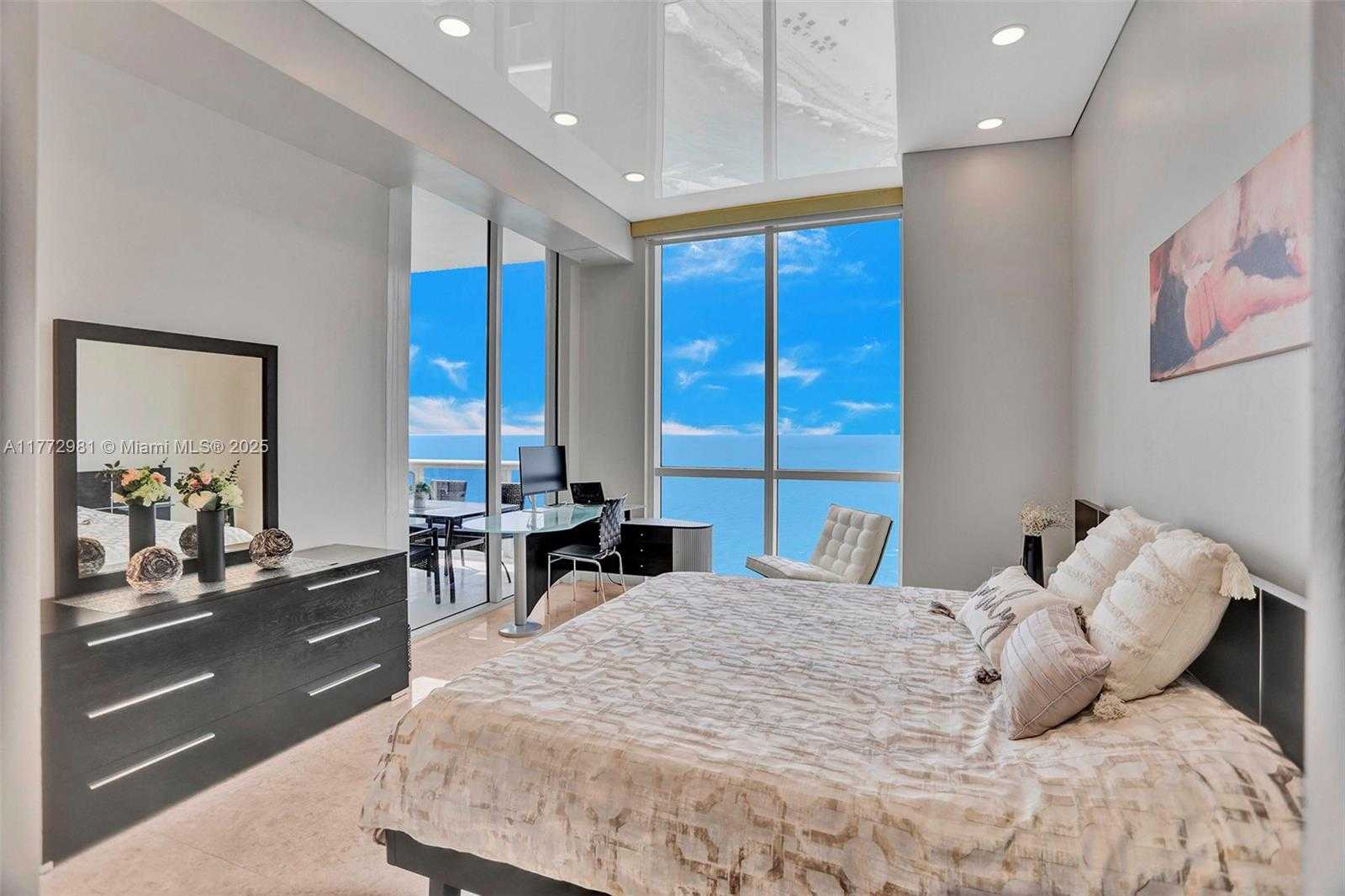 Small Image of 18101 COLLINS AVE #5104, Sunny Isles Beach Number 10
