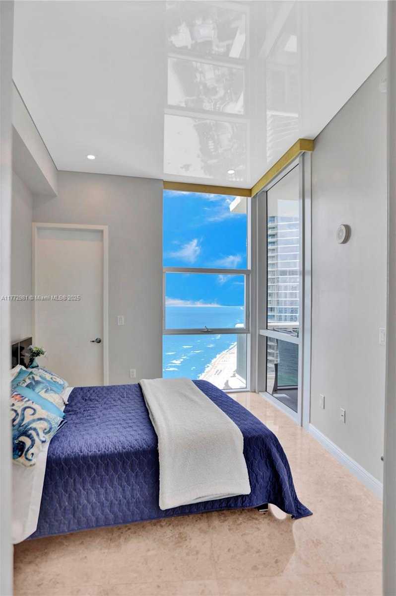 Small Image of 18101 COLLINS AVE #5104, Sunny Isles Beach Number 2