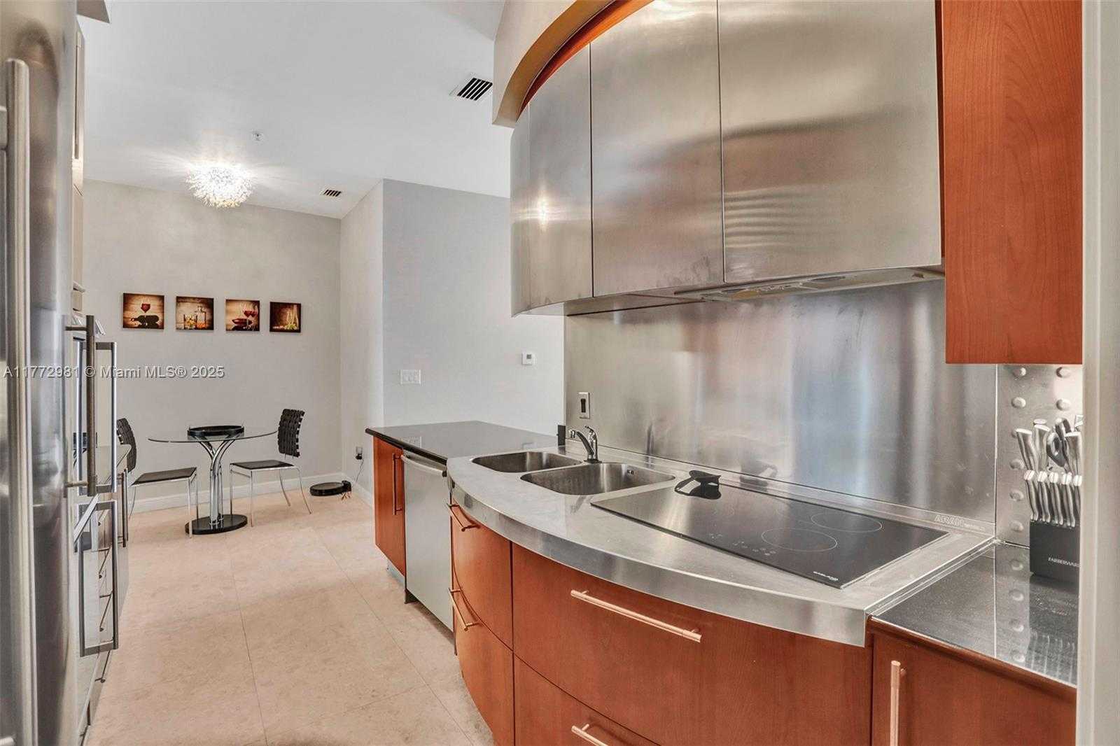 Small Image of 18101 COLLINS AVE #5104, Sunny Isles Beach Number 24
